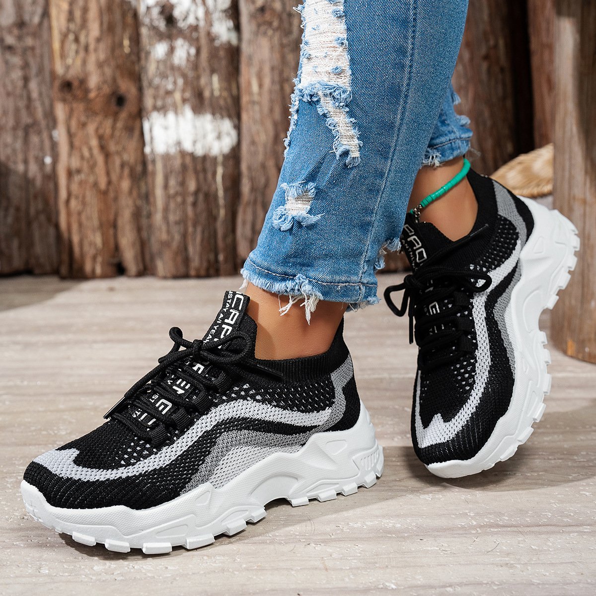 Stylish And Lightweight Soft Bottom Sports Women's Casual Shoes - Image 5